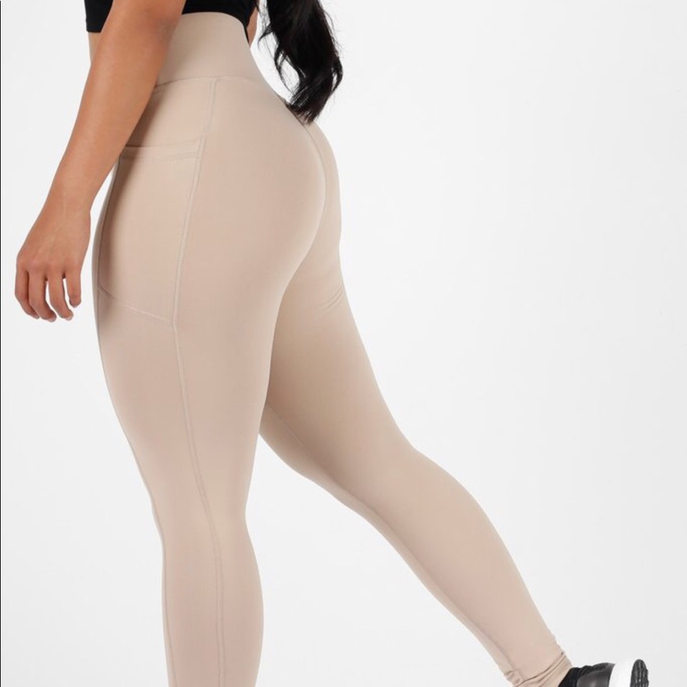 Ethos All Day Legging Tan